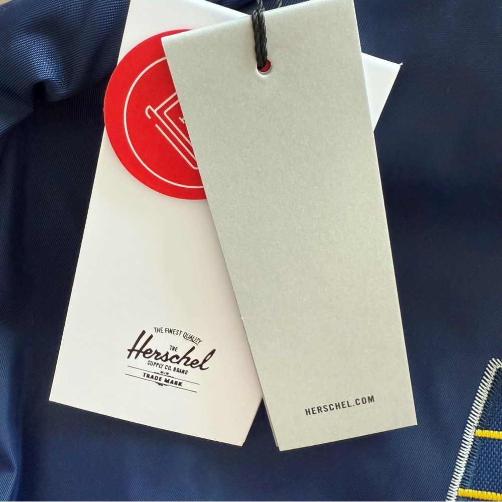 Herschel Supply Co Indiana Pacers Backpack NBA Fan Gear Gift Satin Navy Blue - Picture 2 of 16